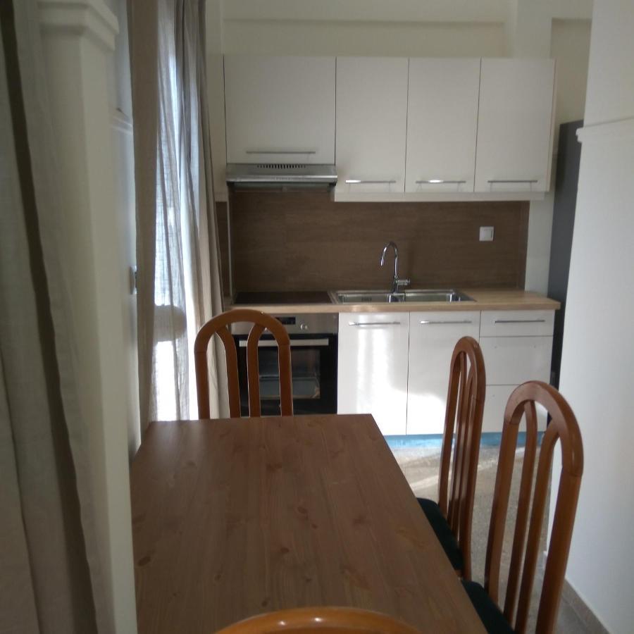 Nafpaktos Beach Luxury Suites Buitenkant foto